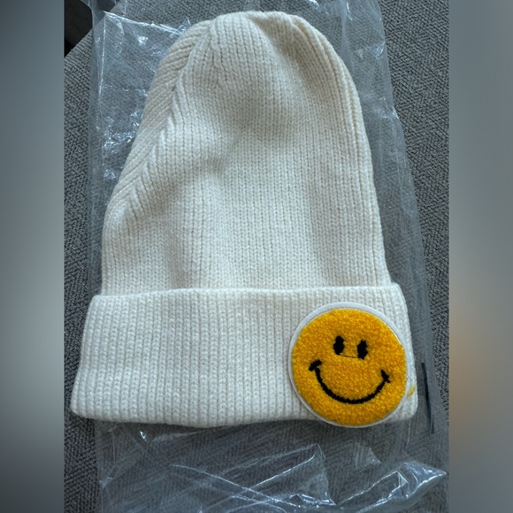 Ribbed knit 100-% cotton beanie smiley face retro - Picture 1 of 1
